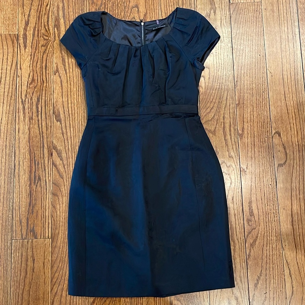 Elie Tahari Black Jacquard Dress, size 4